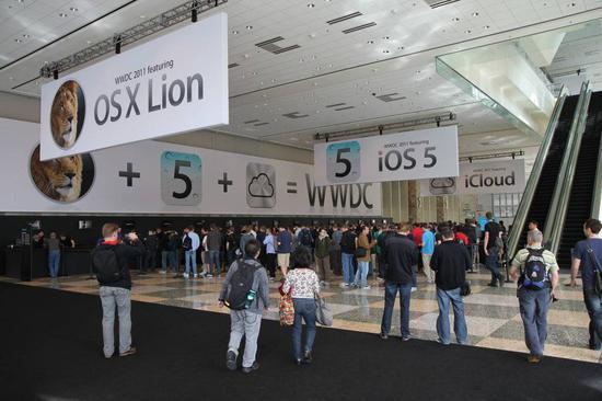 WWDC 2011 会场 | Wikipedia
