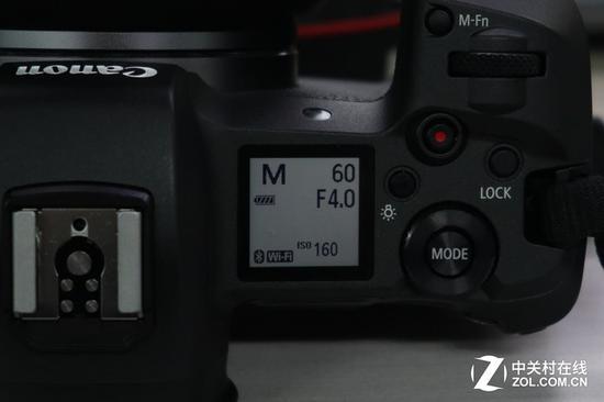 1/60s快门速度,表明拍摄时镜头焦段最好不要高于60mm