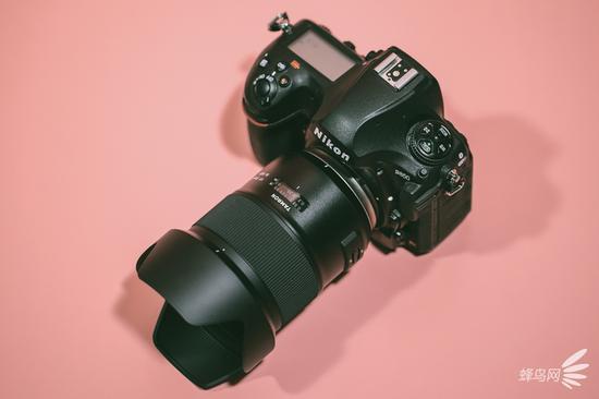 腾龙SP 35mm F1.4 Di USD镜头与尼康D850机身