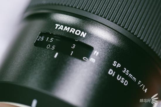 腾龙SP 35mm F1.4 Di USD镜头细节