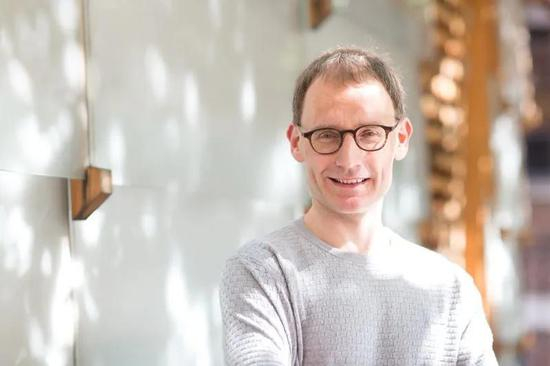 英国流行病学家Neil Ferguson。来源:帝国理工学院