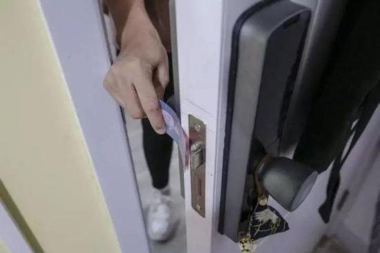 ▲ 图片来自:《新闻晨报》