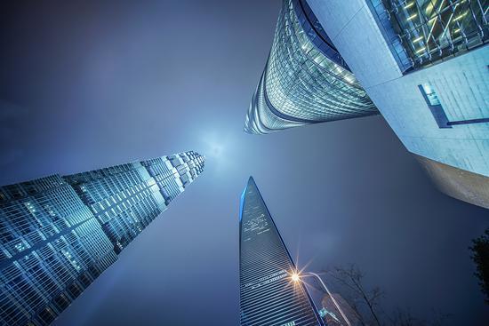 焦距:10mm 快门:1s光圈:F4.5 感光度:ISO125