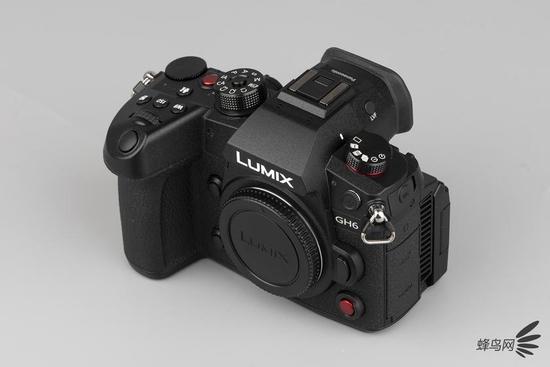 松下LUMIX GH6