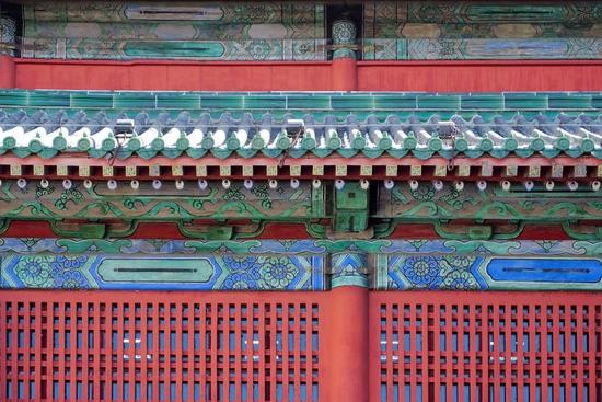 焦距:60mm 光圈:f/4.0 ISO感光度:50 曝光时间:1/50s 曝光补偿:0EV 白平衡:自动