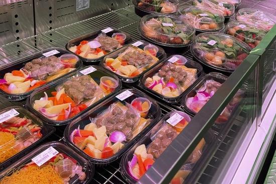 北京fudi仓储会员店的预制菜销售区/视觉中国
