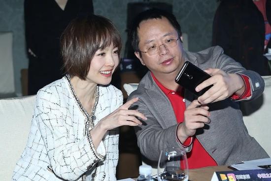 (花椒直播打造的“中国之星”演员选拔活动总决赛)