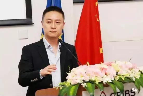 成为资本创始人李世默