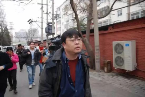 罗永浩前往相关部门举报方舟子