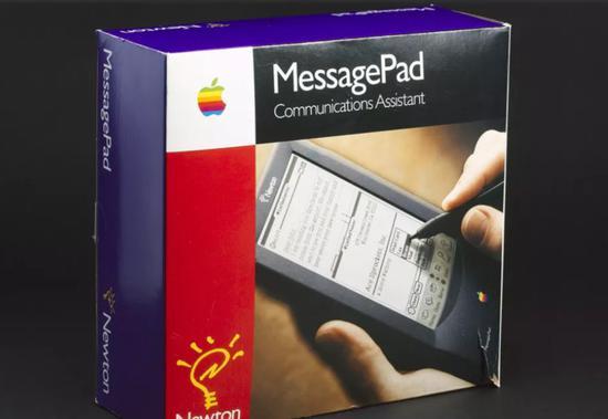 ↑苹果Newton MessagePad,1993年推出,售价900美元,被认为是iPad的原型