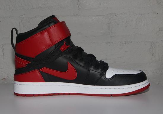 ▲ 图片来自:sneakernews