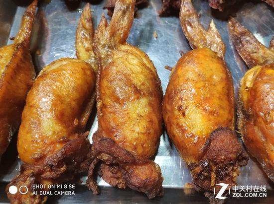 小米8 SE样张