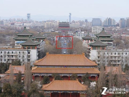 我们使用两种模式拍摄,进行局部细节对比