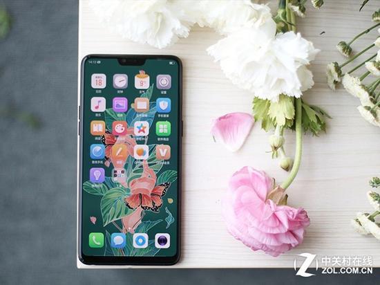 OPPO R15