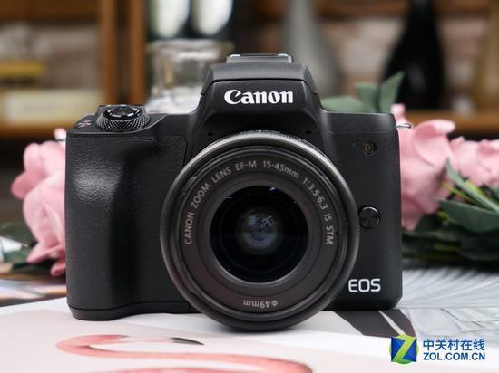 佳能EOS M50正面