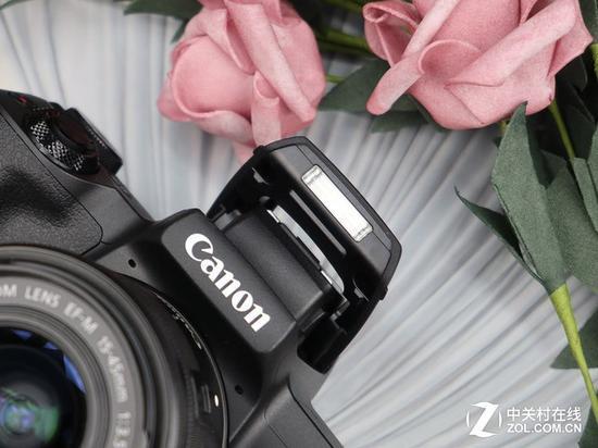 EOS M50有机身内置的闪光灯