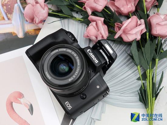EOS M50很好契合了佳能的新口号:机票,护照,EOS M