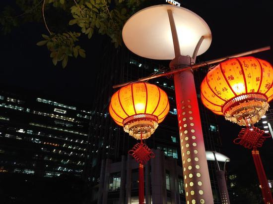 坚果R1夜间样张