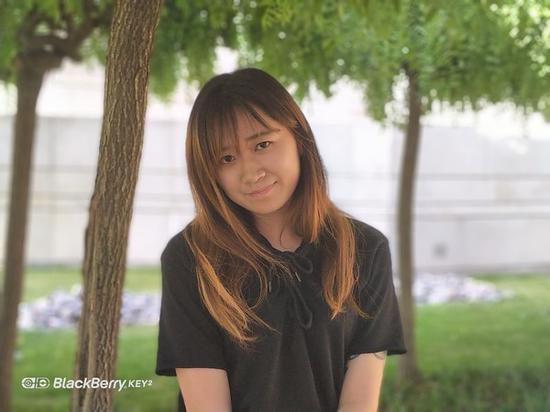 黑莓KEY2样张