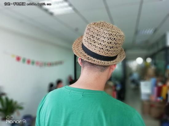 ▲荣耀9i样张