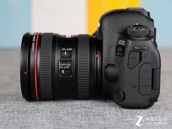 佳能24-70mm f/4.0镜头上有独立的AF/MF切换拨杆和防抖开关,无需到相机内设置