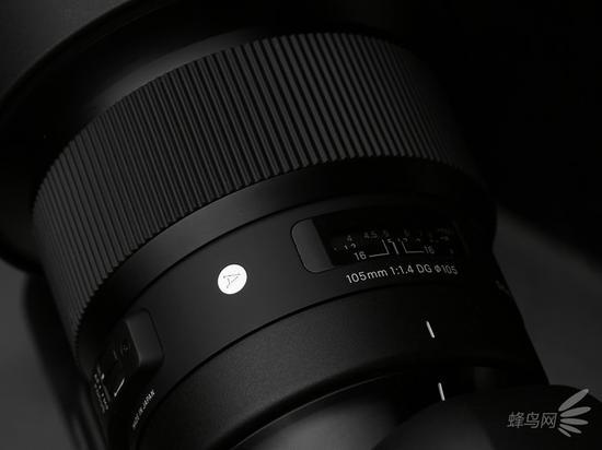 适马105mm F1.4 Art对焦环
