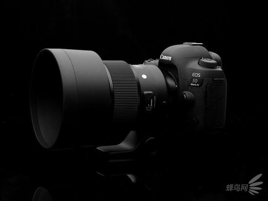 适马105mm F1.4 Art(使用遮光罩)搭配5D Mark IV效果