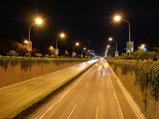 焦距:11mm 光圈:f/5.6 ISO感光度:200
