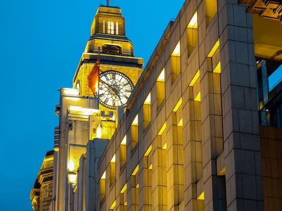 焦距:122mm 快门:1/2s 光圈:F5.6 感光度:ISO80