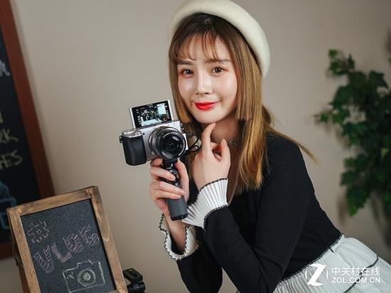 专业视频拍摄之外,VLOG正快速崛起