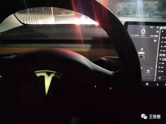 Model 3初体验