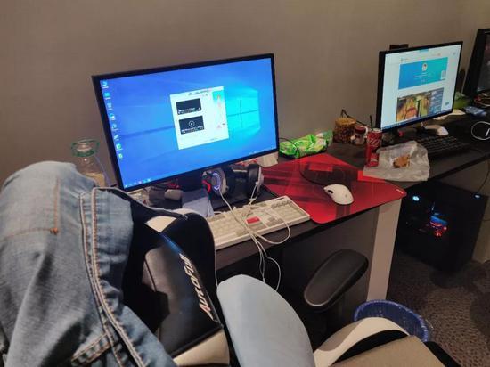 胡凯的座位/陈彬 拍摄