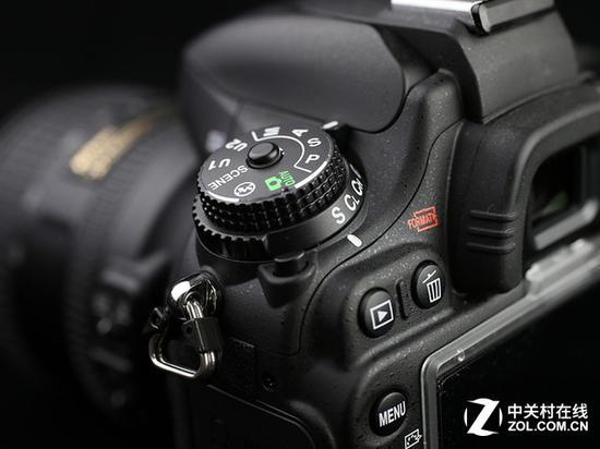 尼康D610单反相机