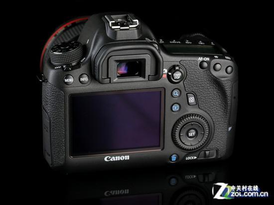 佳能EOS 6D单反相机