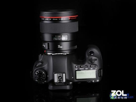佳能EOS 6D单反相机