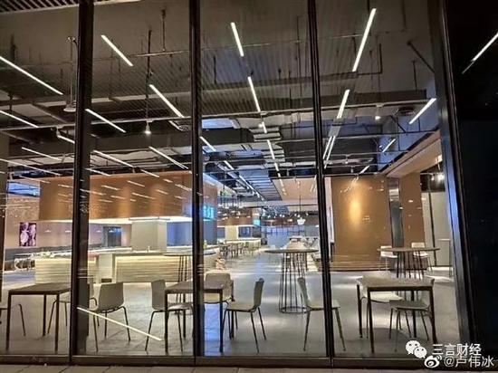 小米科技园区夜景