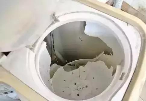 炸裂的洗衣机(图源weixin)