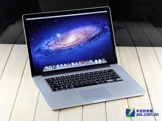 MacBook Pro(MJLT2CH/A)