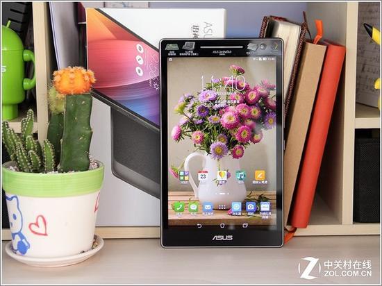 华硕ZenPad 8.0采用8.0英寸显示屏