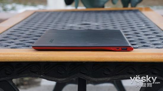 联想ideapad 700S