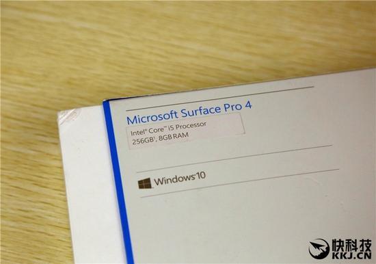 我们拿到的是9688元的高配版,i5处理器、8GB内存和256GB SSD
