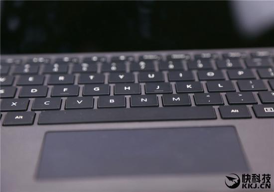 键程适中,反馈力度比较足
