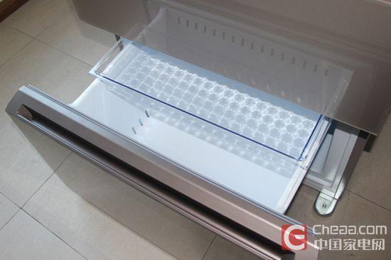 TCL BCD-420WBEF1冰箱冷冻室(下层)