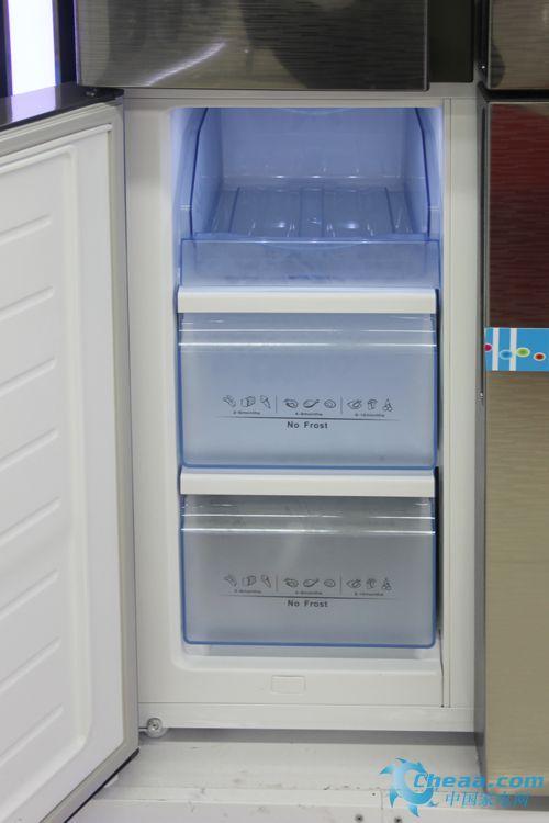 海信BCD-440WTD冰箱冷冻室