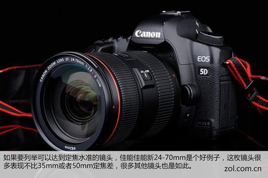 从评测可以看出,佳能新24-70mm的锐度表现不比35mm或者50mm定焦差,很多其他镜头也是如此