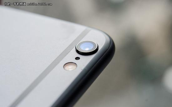 ▲像素升级后的iPhone 6s依旧败在多款安卓旗舰之下