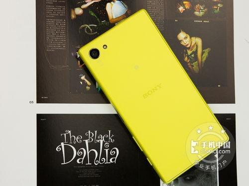 索尼Xperia Z5 Compact