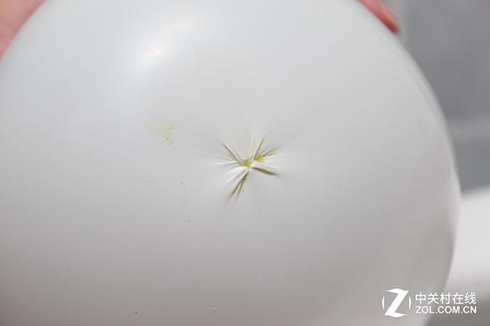 用卫生纸擦过后。。。缝里有存货!