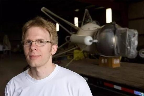 (图为卡马克和Armadillo的航天器)