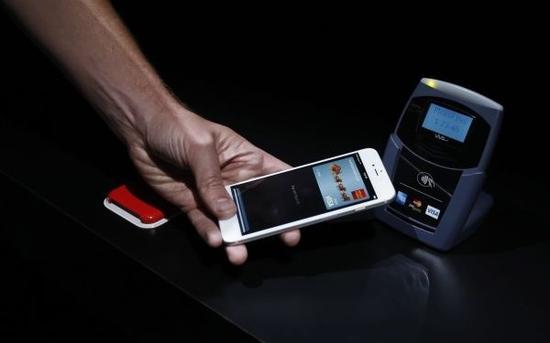 指纹识别、NFC感应等技术都不是苹果首创,但iOS为这些技术提供了非常合适的土壤